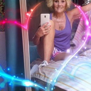 Meet your Posher, Sherry